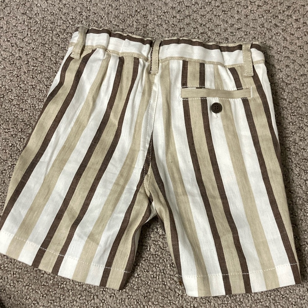 Il Gufo Brown and Cream Flat Front Shorts - Picture 8 of 9